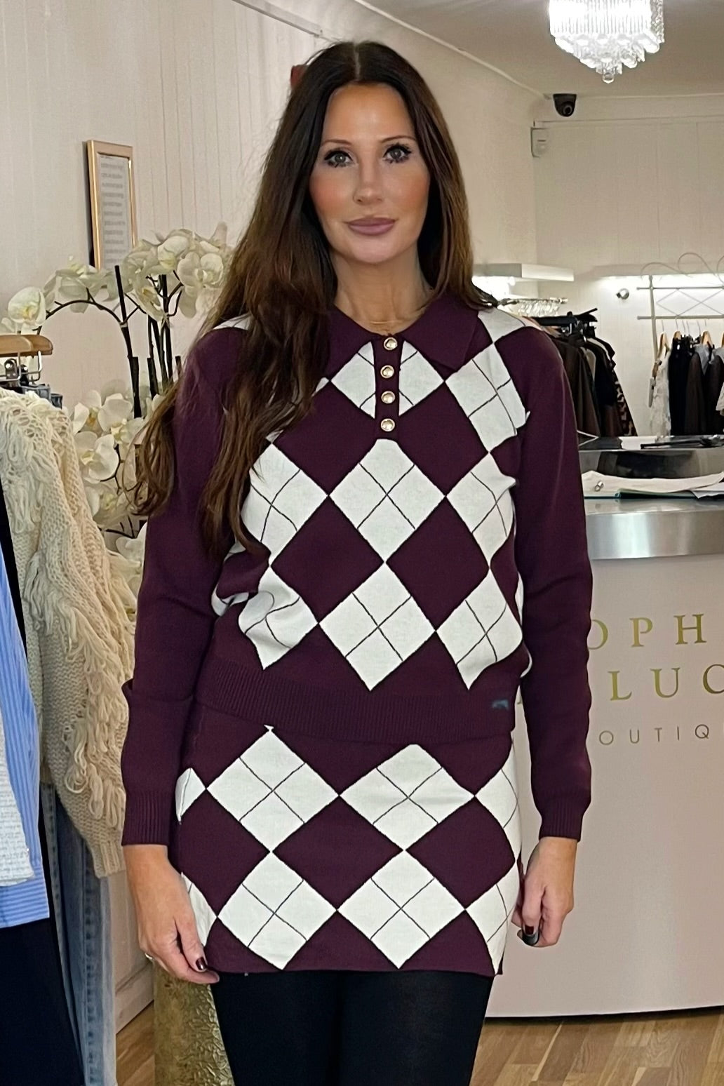 Argyle Knit Skirt And Sweater Set (Burgundy)